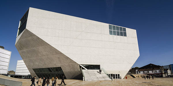 Oporto, donde la música se cuela entre las piedras